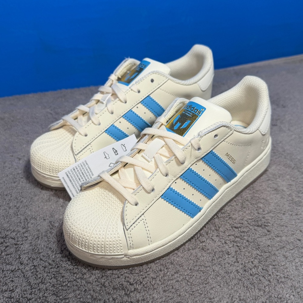Adidas superstar 
messi
Brand new - Picture 2 of 13